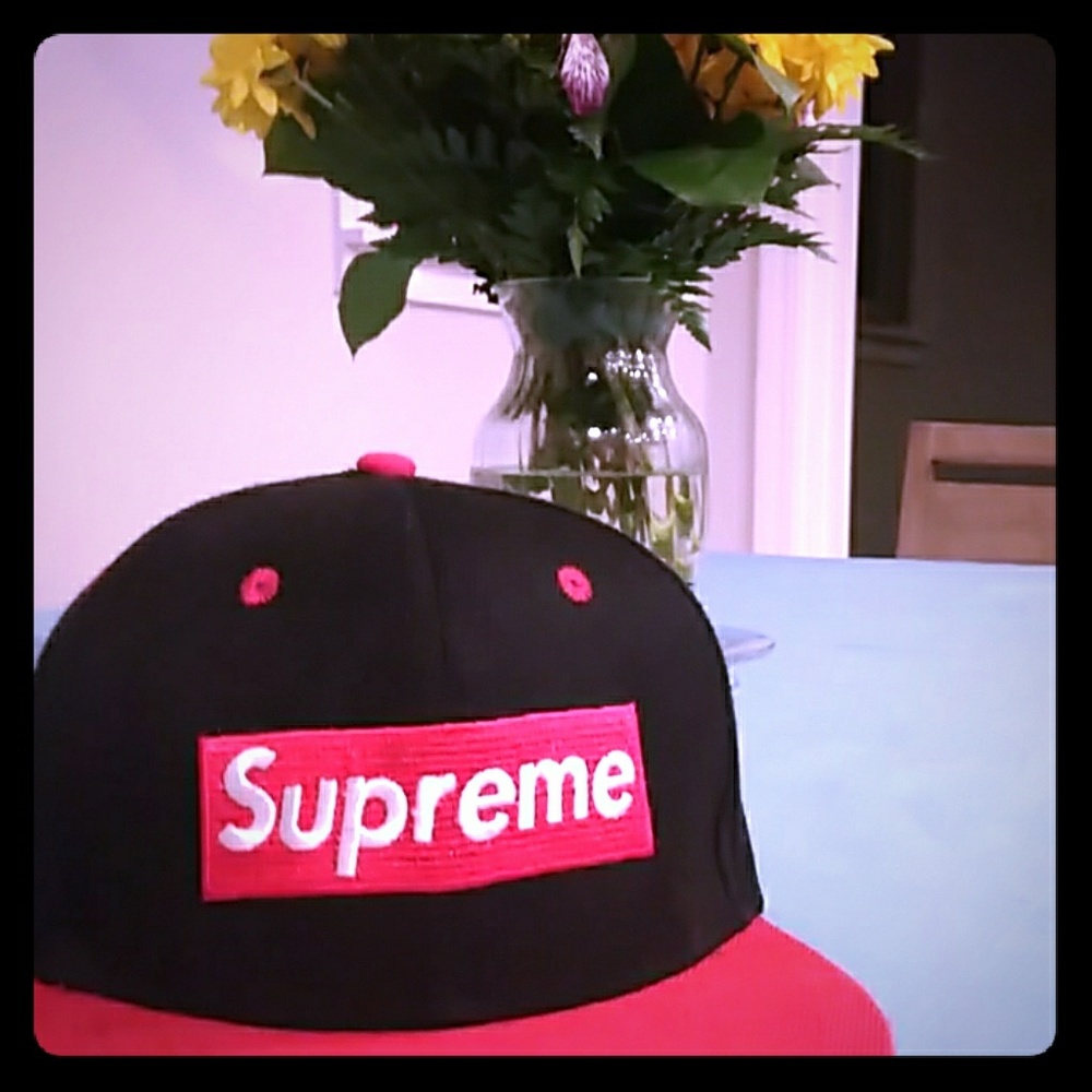 Supreme hat